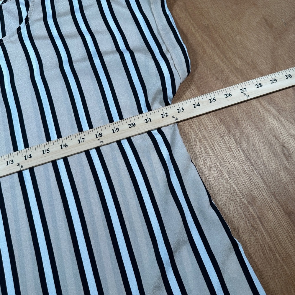 Calvin Klein Blouse Women XL Beige Black White Striped Short Sleeve M9FAZ678